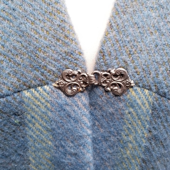 Sweater Coat from Norway Wool and Warm - Picture 5 of 6